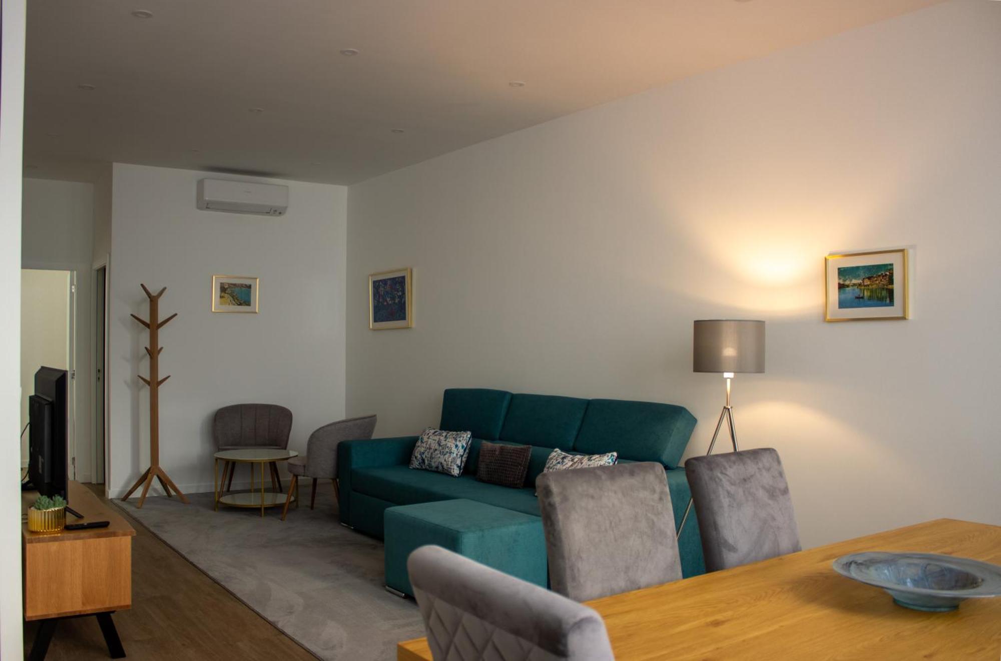 Orm- Flores Apartment Porto Exterior photo